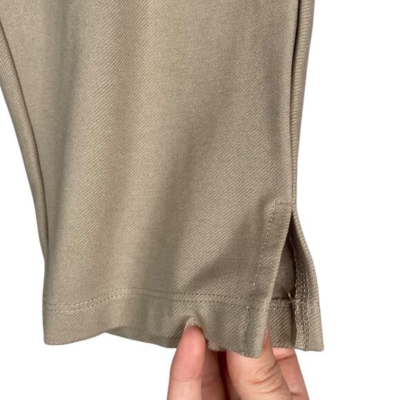 Tapata Beige Tan Neutral Pull On Stretch Knit 19 Inch Inseam Capri Pants SZ M - Picture 6 of 9